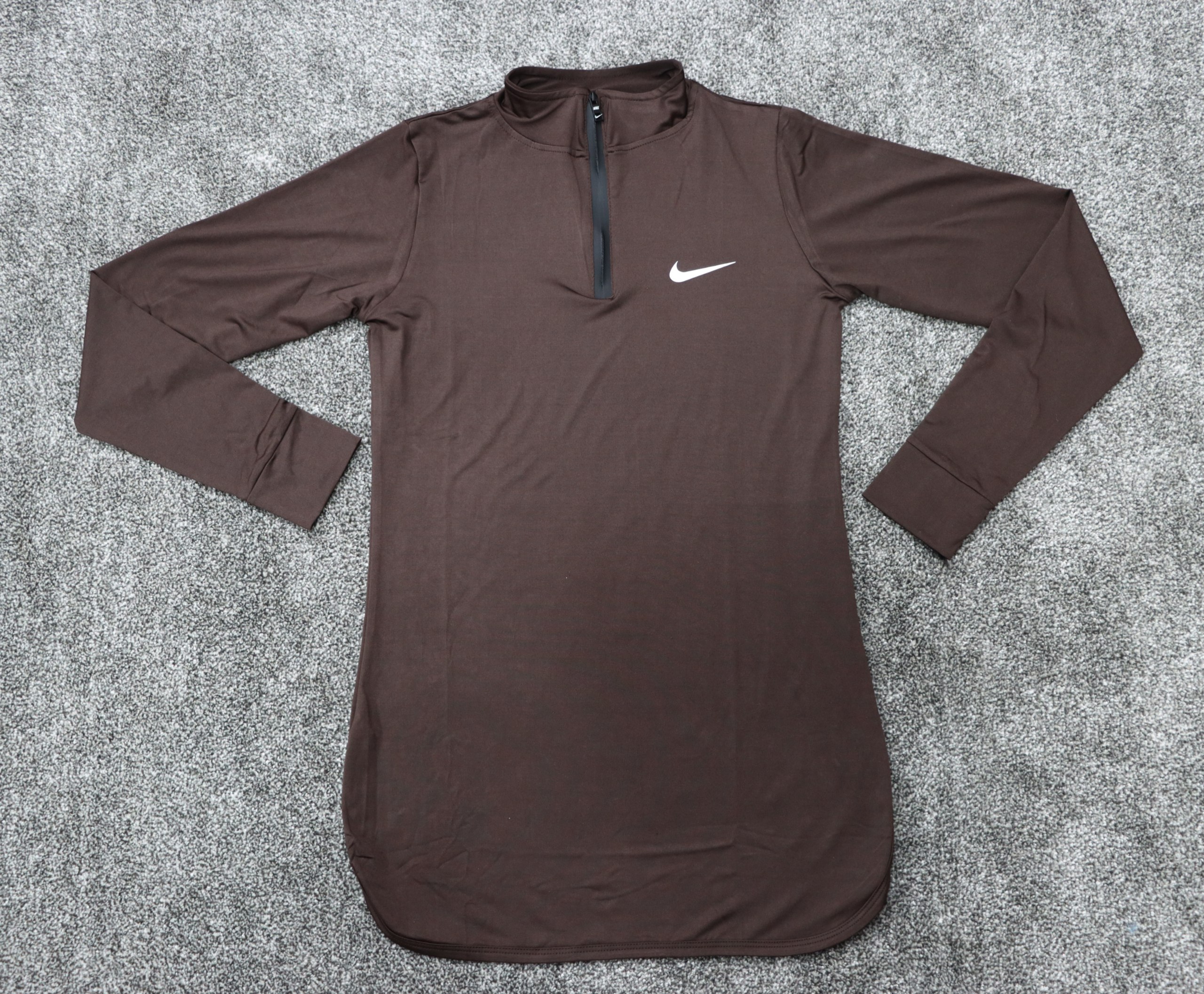 مانتو نیم زیپ زنانه  جنس پارچه: ریون B  4 رنگ ، 4 سایز جین 16 عددی L,XL,XXL,XXXL